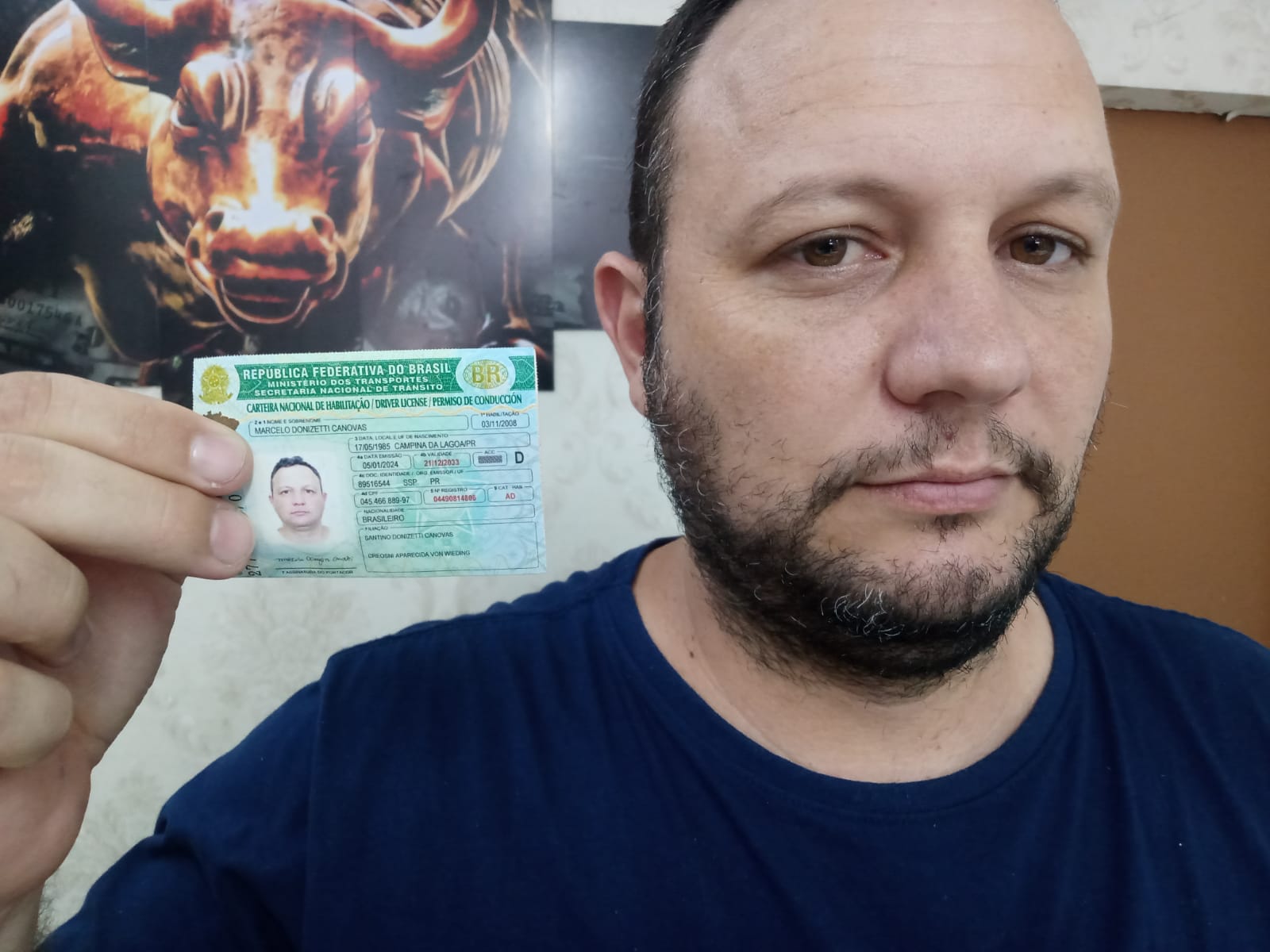 [Image: selfie.jpg]